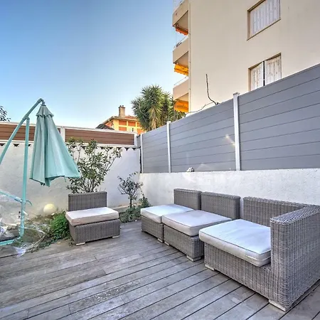 Daire 4 Pieces Terrasse Jacuzzi *